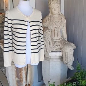 The Pure Collection 100% cashmere button up sweater